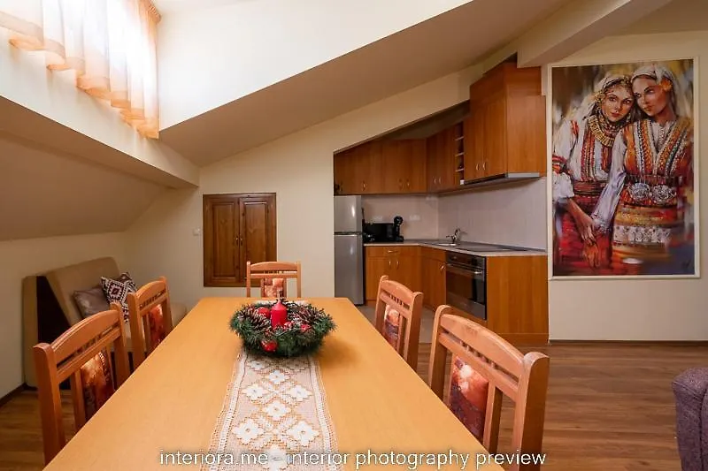 Moma - Charming Home In The Heart Of Bansko Ancient Center Pensiune